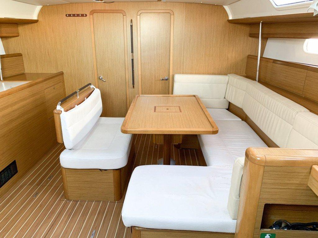 Sun Odyssey 49i, picture 7