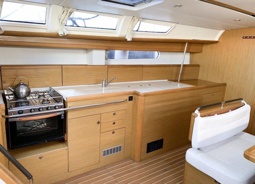 Sun Odyssey 49i, picture 8