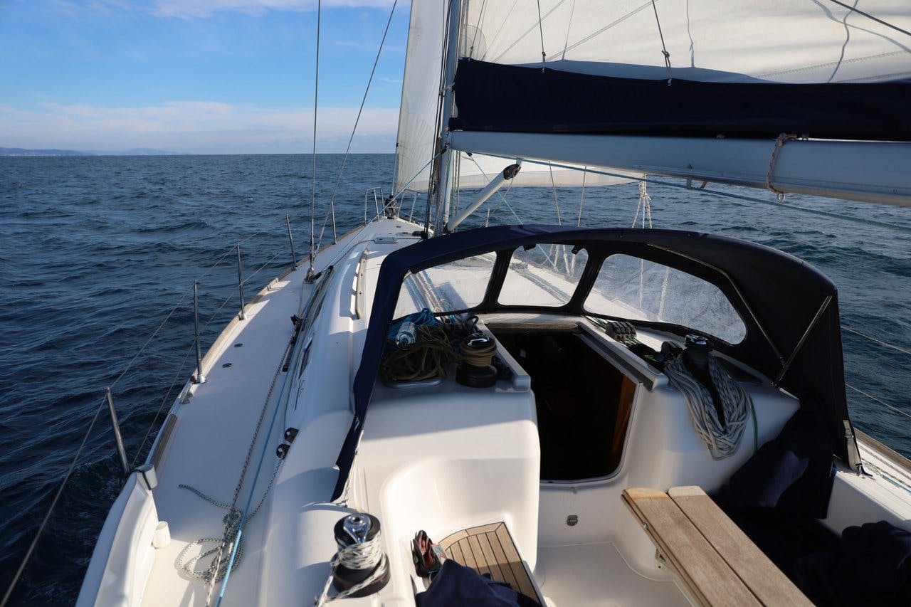 Book Dufour 44 - 4 cab. Sailing yacht for bareboat charter in Barcelona, Catalonia, Spain with TripYacht!, picture 17