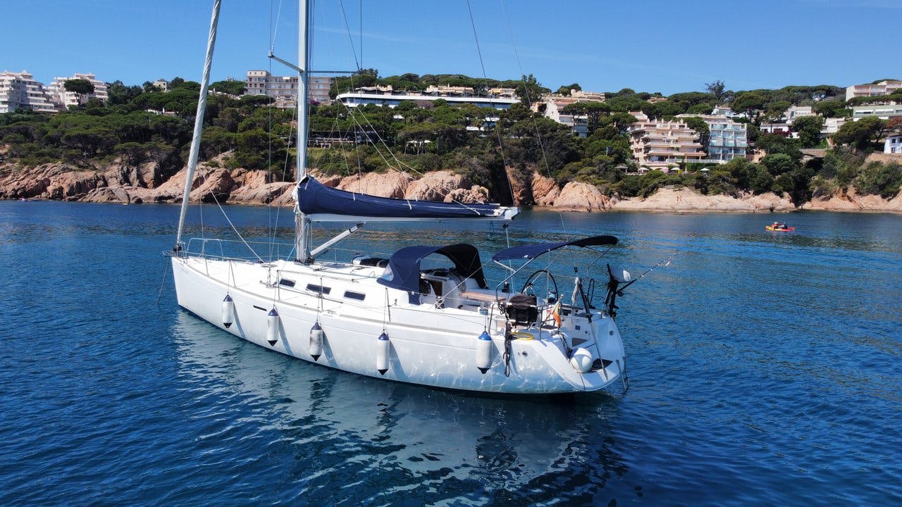 Book Dufour 44 - 4 cab. Sailing yacht for bareboat charter in Barcelona, Catalonia, Spain with TripYacht!, picture 6