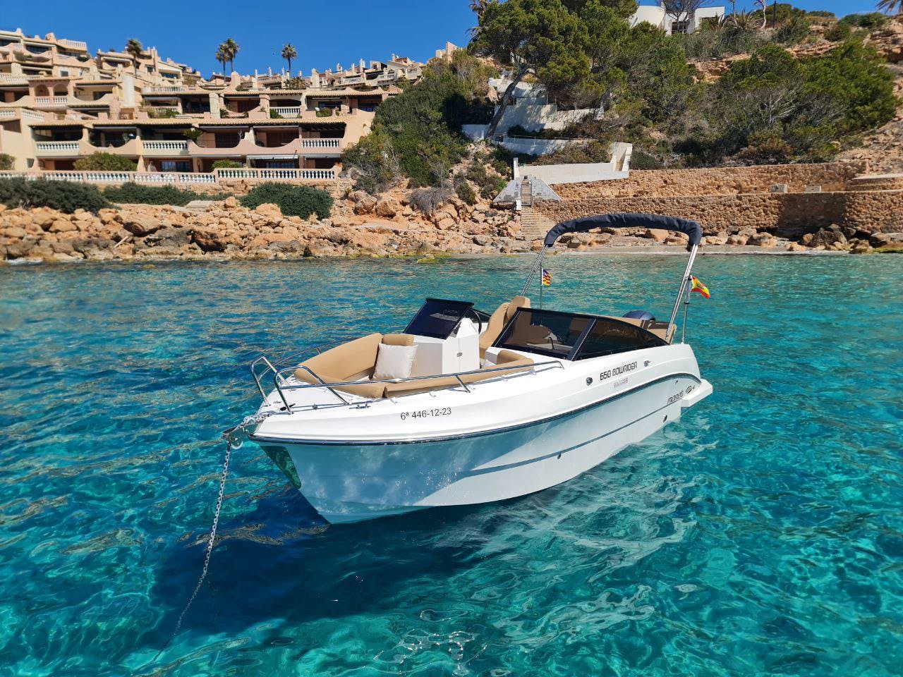 Book Mareti 650 Bow Rider Motor boat for bareboat charter in Club Nautico Santa Ponsa, Balearic Islands, Spain with TripYacht!, picture 1