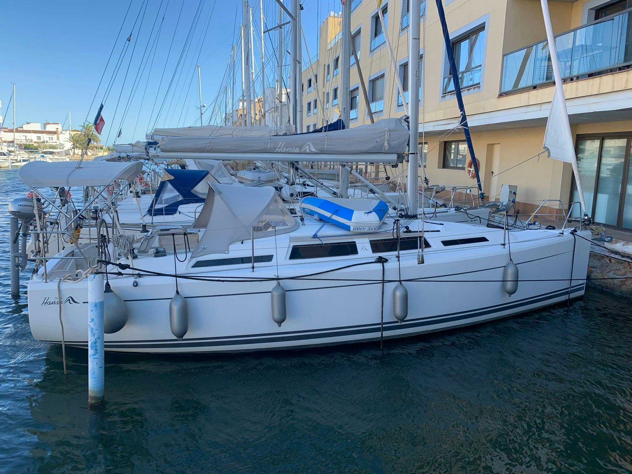 Book Hanse 345 Sailing yacht for bareboat charter in Roses, Empuriabrava marina, Catalonia, Spain with TripYacht!, picture 1