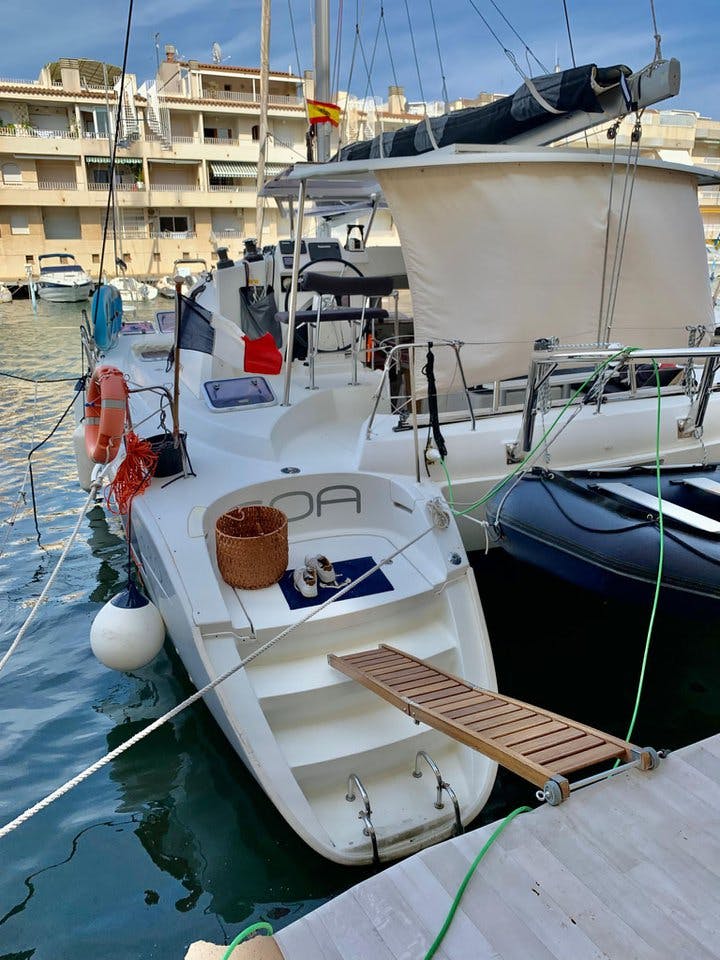 Book Lagoon 380 - 4 cab. Catamaran for bareboat charter in Roses, Empuriabrava marina, Catalonia, Spain with TripYacht!, picture 5