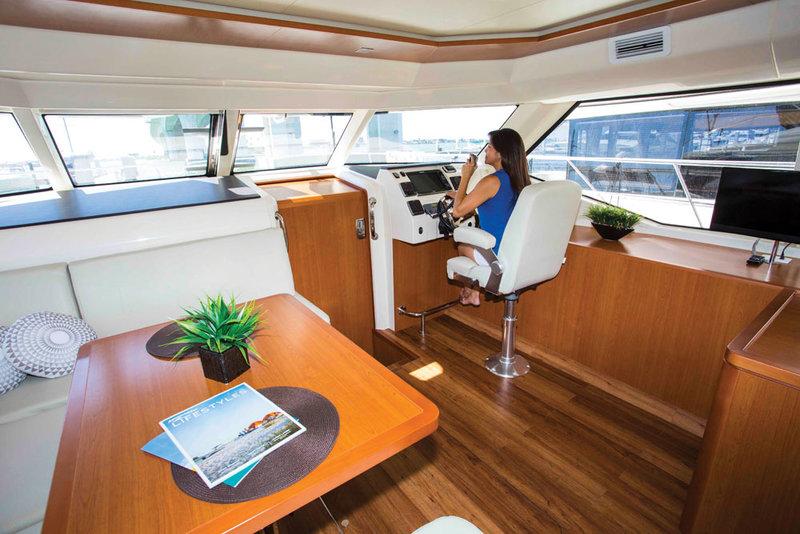 Book Aquila 44 Power catamaran for bareboat charter in Bahamas, Abacos, Boat Harbour Marina, Abaco Islands, Bahamas with TripYacht!, picture 3