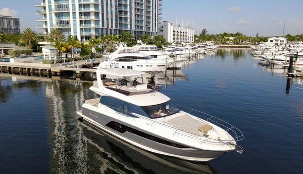 Prestige 590 Flybridge - 3 + 1 cab.	, picture 3