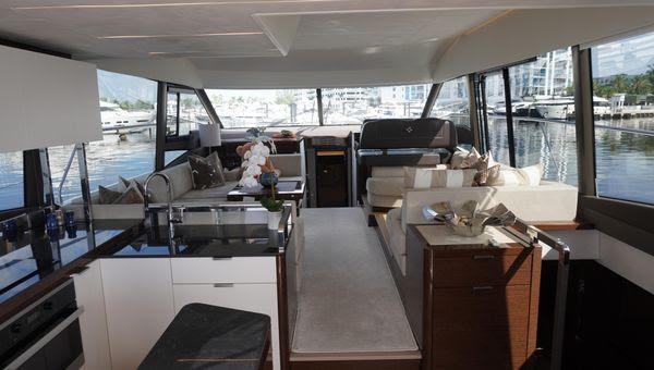 Prestige 590 Flybridge - 3 + 1 cab.	, picture 9