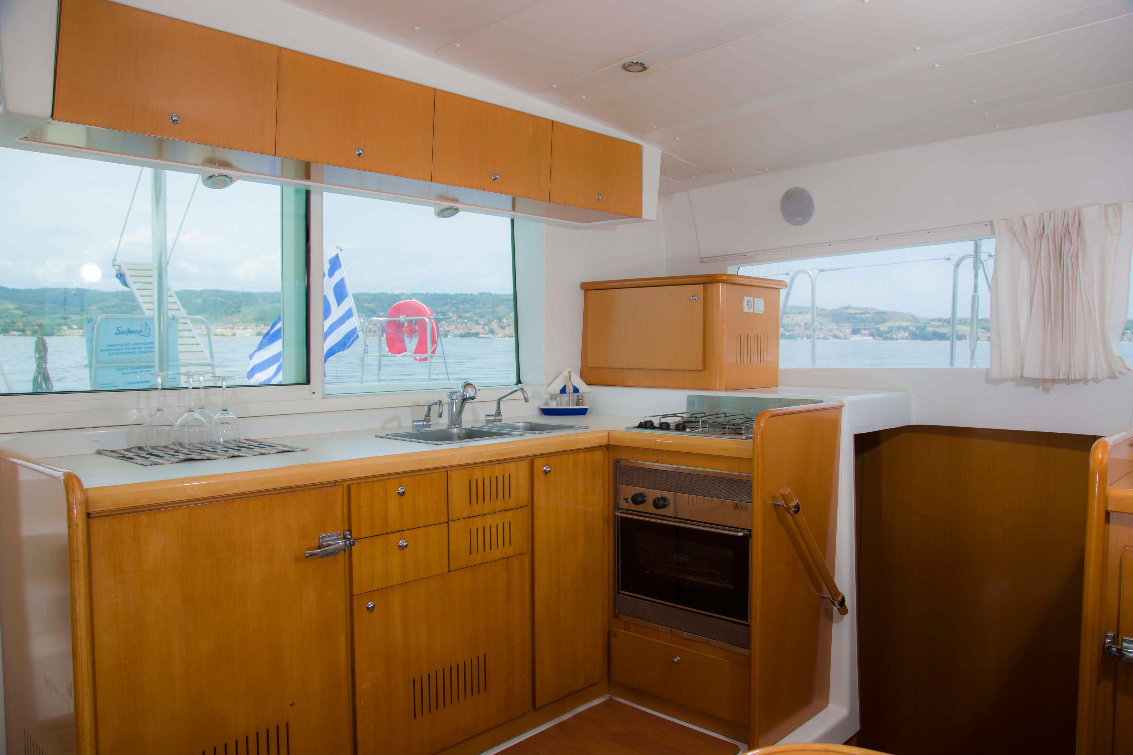 Book Lagoon 420 - 6 cab. Catamaran for bareboat charter in Nikiti, Northern Greece/Aegean, Greece with TripYacht!, picture 21