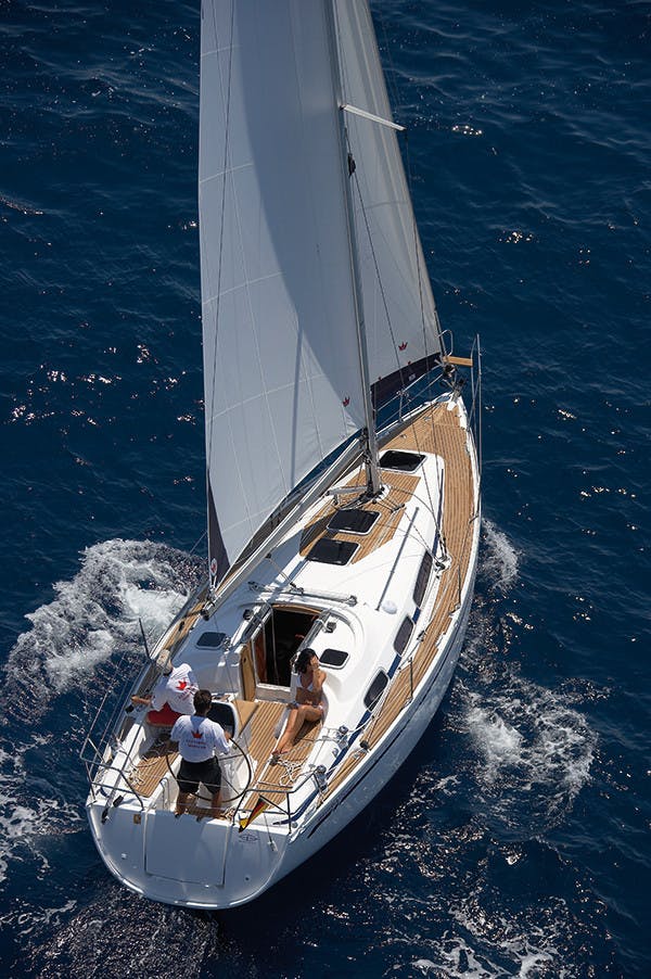 Book Bavaria 39 Cruiser Sailing yacht for bareboat charter in Rhodes, Mandraki Port, Dodecanese, Greece with TripYacht!, picture 3