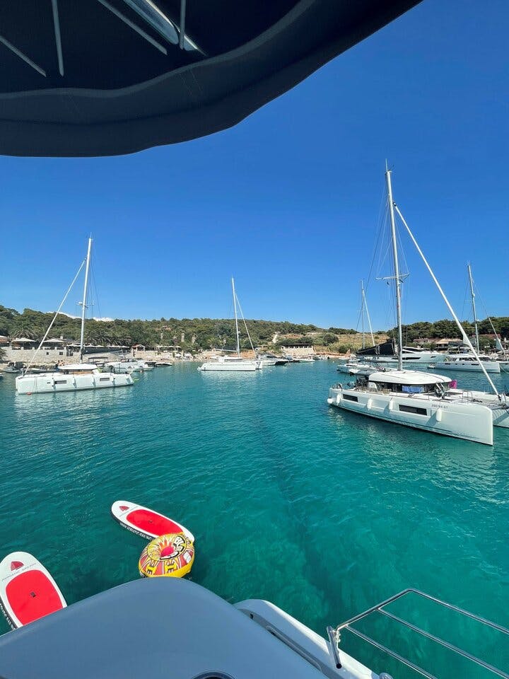 Book Lagoon 620 - 6 + 2 cab. Catamaran for bareboat charter in Marina Kastela, Split region, Croatia with TripYacht!, picture 11
