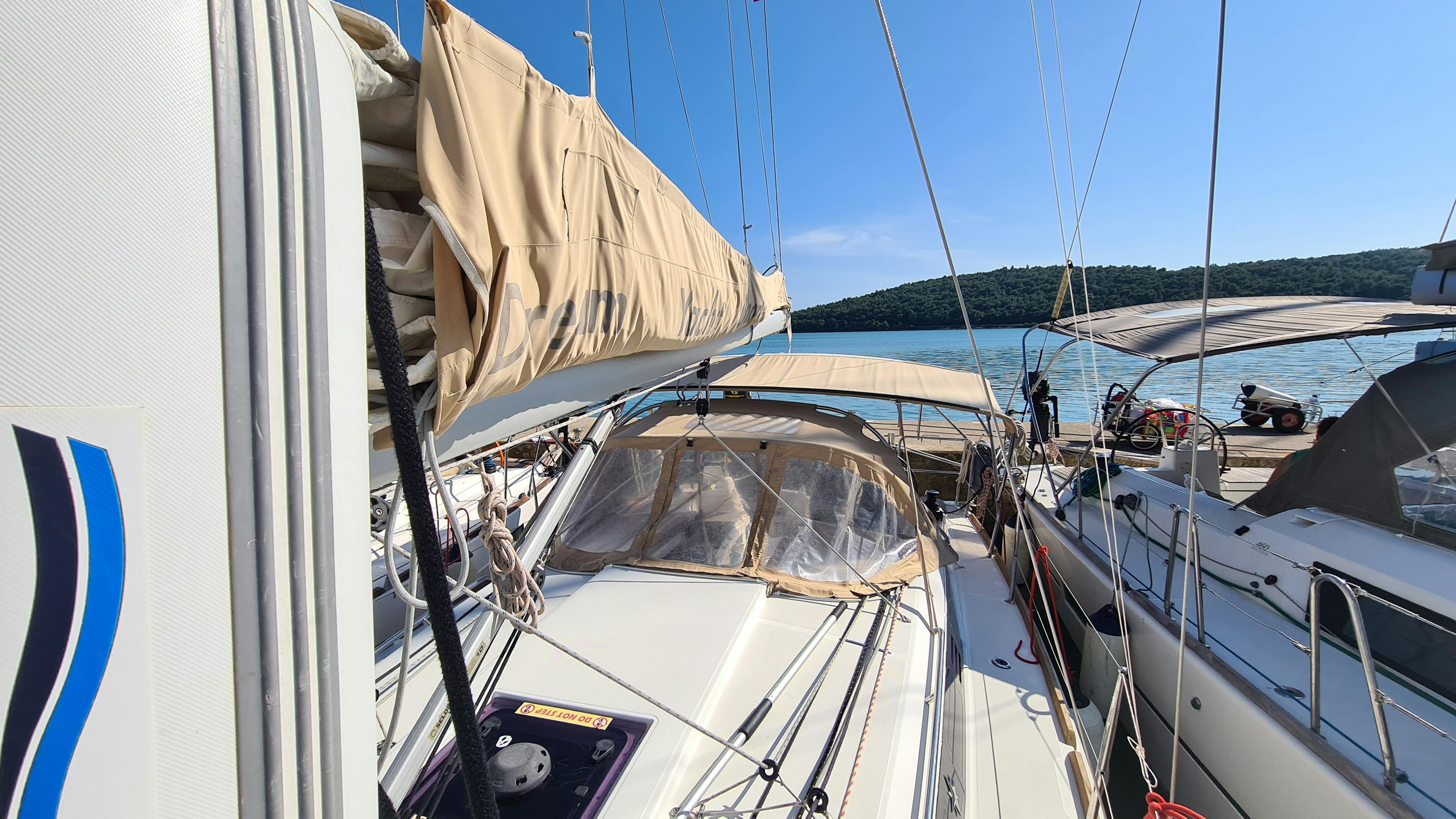 Book Sun Odyssey 349 Sailing yacht for bareboat charter in Pula, ACI Marina Pomer, Istra, Croatia with TripYacht!, picture 7
