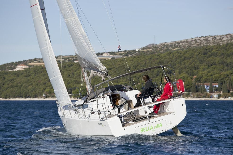 Book Elan E4 Sailing yacht for bareboat charter in Pula, ACI Marina Pomer, Istra, Croatia with TripYacht!, picture 8