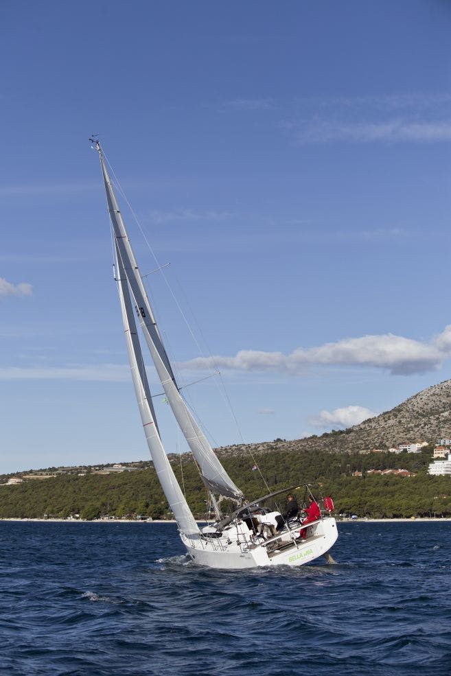 Book Elan E4 Sailing yacht for bareboat charter in Pula, ACI Marina Pomer, Istra, Croatia with TripYacht!, picture 9