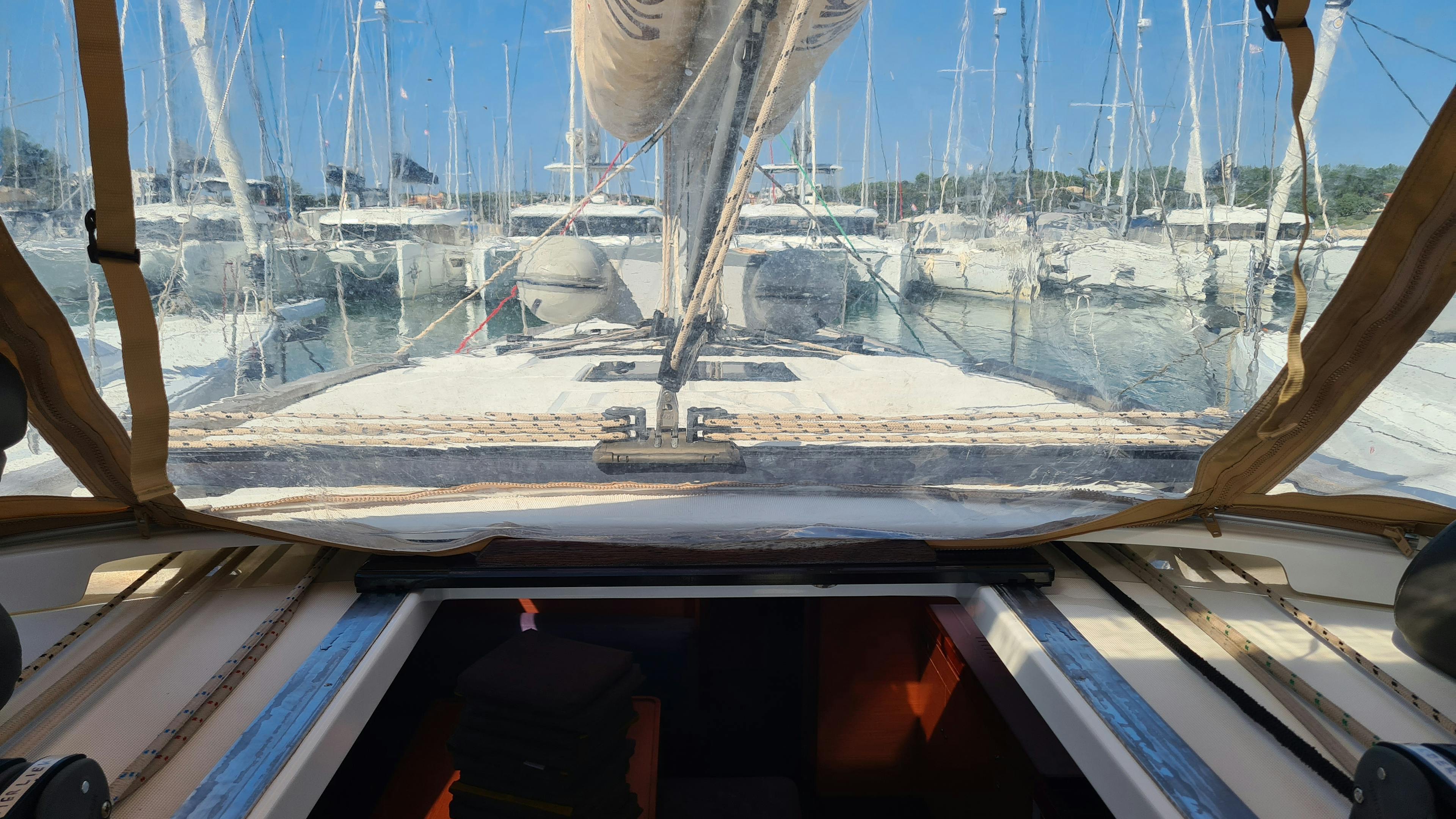 Book Dufour 460 GL - 3 cab. Sailing yacht for bareboat charter in Pula, ACI Marina Pomer, Istra, Croatia with TripYacht!, picture 9