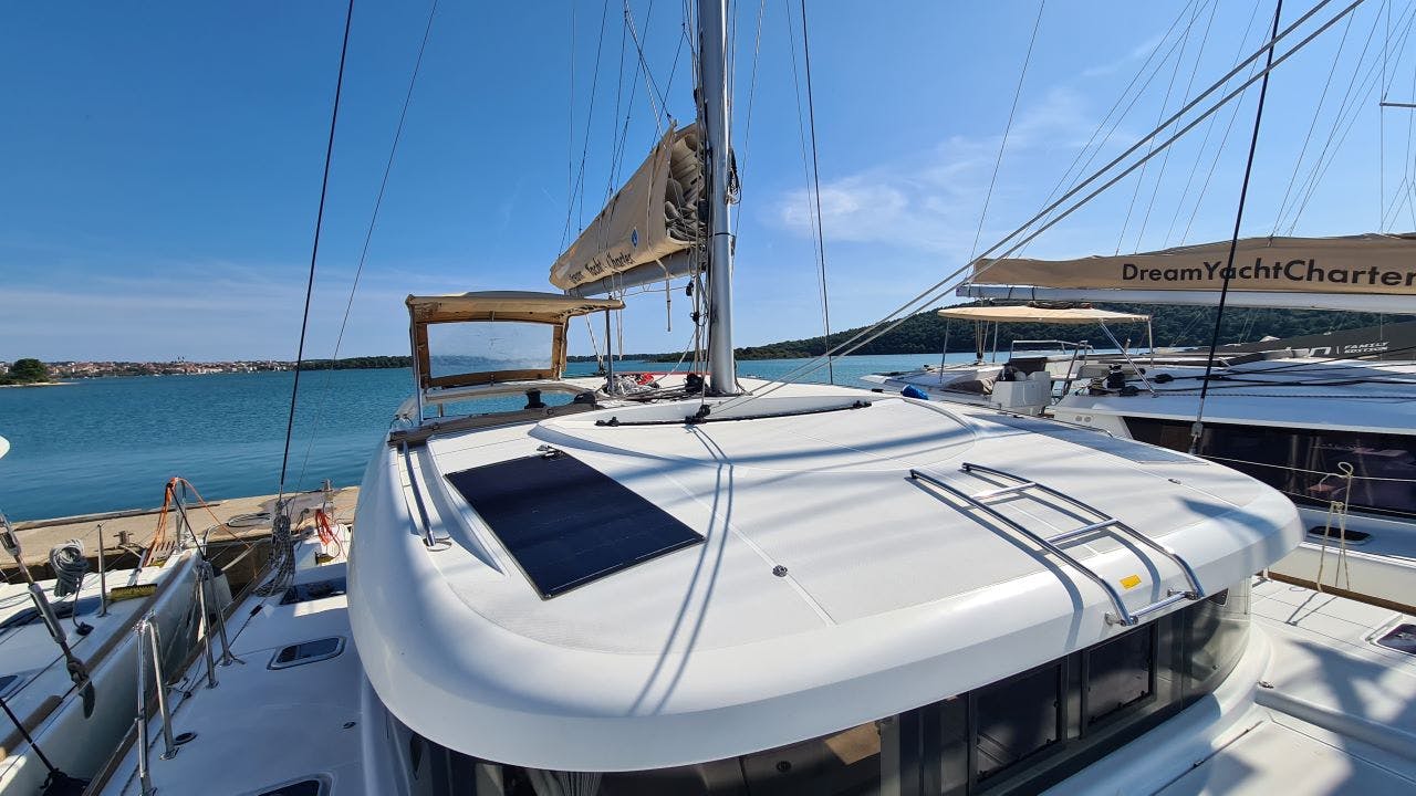 Book Lagoon 40 - 4 + 2 cab Catamaran for bareboat charter in Pula, ACI Marina Pomer, Istra, Croatia with TripYacht!, picture 7
