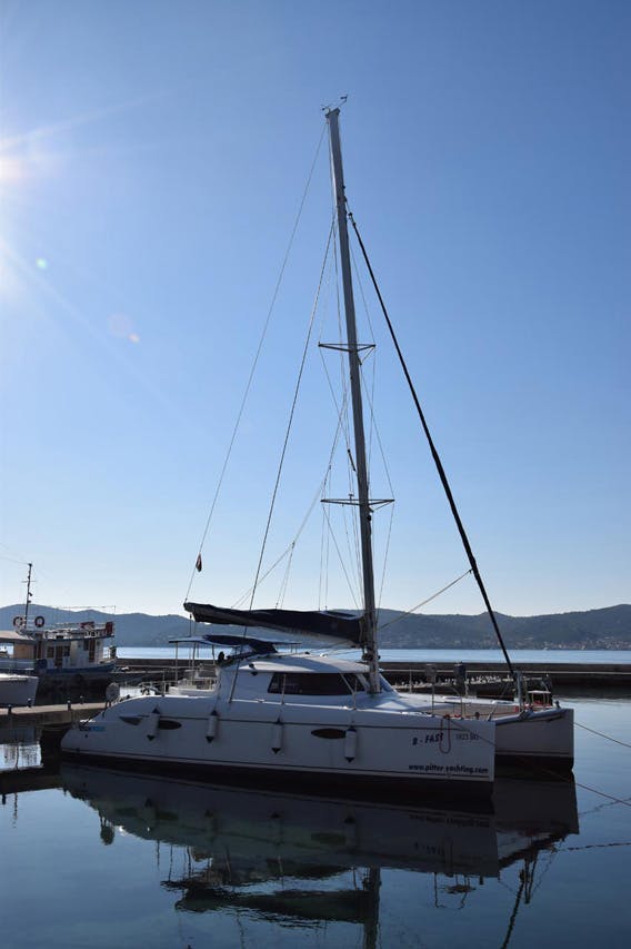 Book Lavezzi 40 Catamaran for bareboat charter in Marina Tankerkomerc, Zadar, Zadar region, Croatia with TripYacht!, picture 3