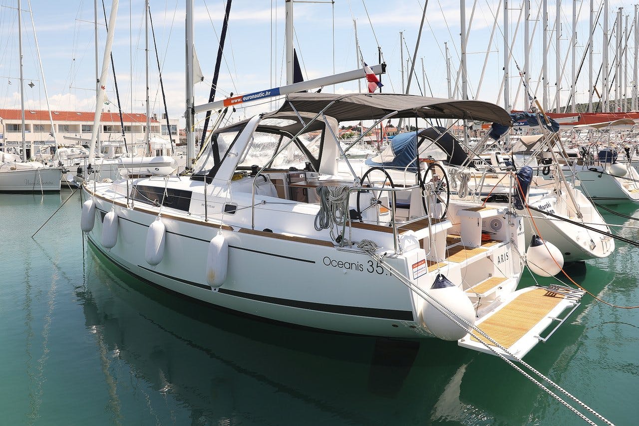 Book Oceanis 35.1 Sailing yacht for bareboat charter in Marina Kornati, Biograd, Zadar region, Croatia with TripYacht!, picture 1