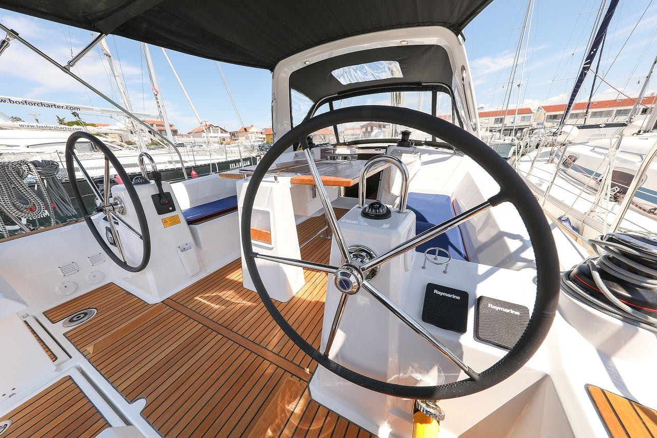 Book Oceanis 35.1 Sailing yacht for bareboat charter in Marina Kornati, Biograd, Zadar region, Croatia with TripYacht!, picture 8