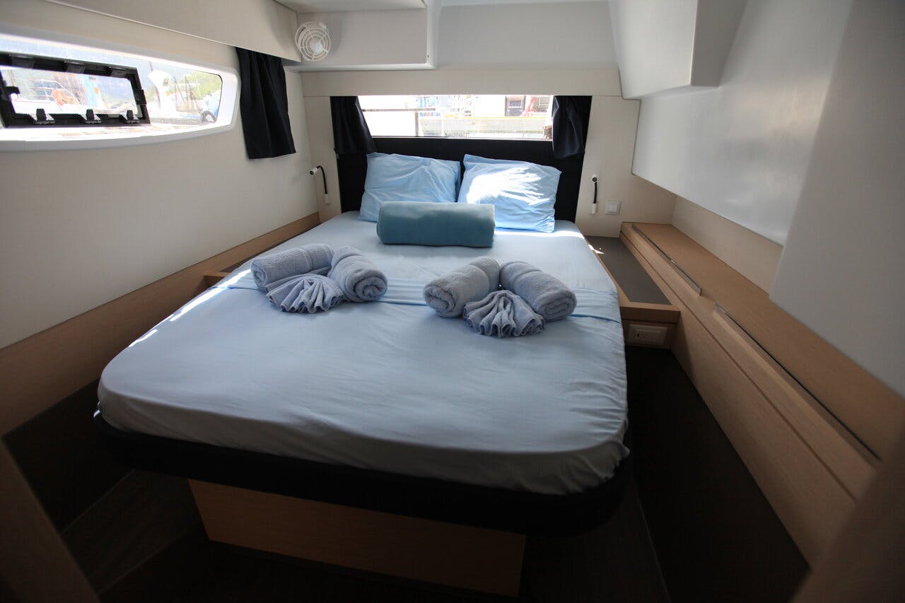 Book Fountaine Pajot Saona 47 Quintet - 5 + 1 cab. Catamaran for bareboat charter in Ritter House Marina, Tortola, British Virgin Islands with TripYacht!, picture 19