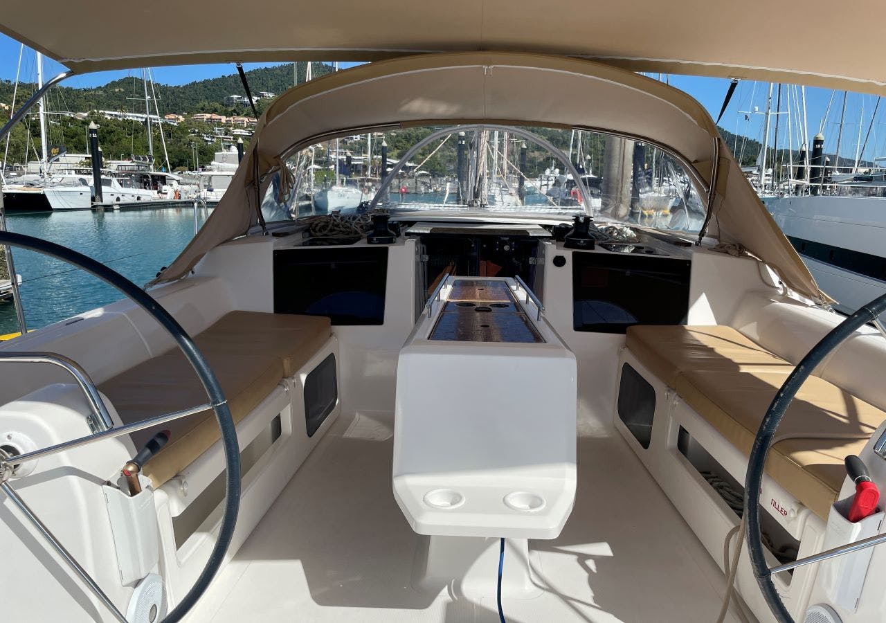 Book Dufour 412 GL Sailing yacht for bareboat charter in Whitsundays, Airlie Beach, Coral Sea Marina, Whitsunday Region of Queensland, Australia and Oceania with TripYacht!, picture 13