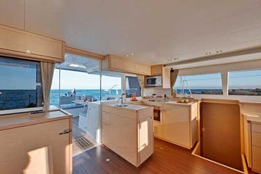 Book Lagoon 450 - 4 cab. Catamaran for bareboat charter in Whitsundays, Airlie Beach, Coral Sea Marina, Whitsunday Region of Queensland, Australia and Oceania with TripYacht!, picture 6