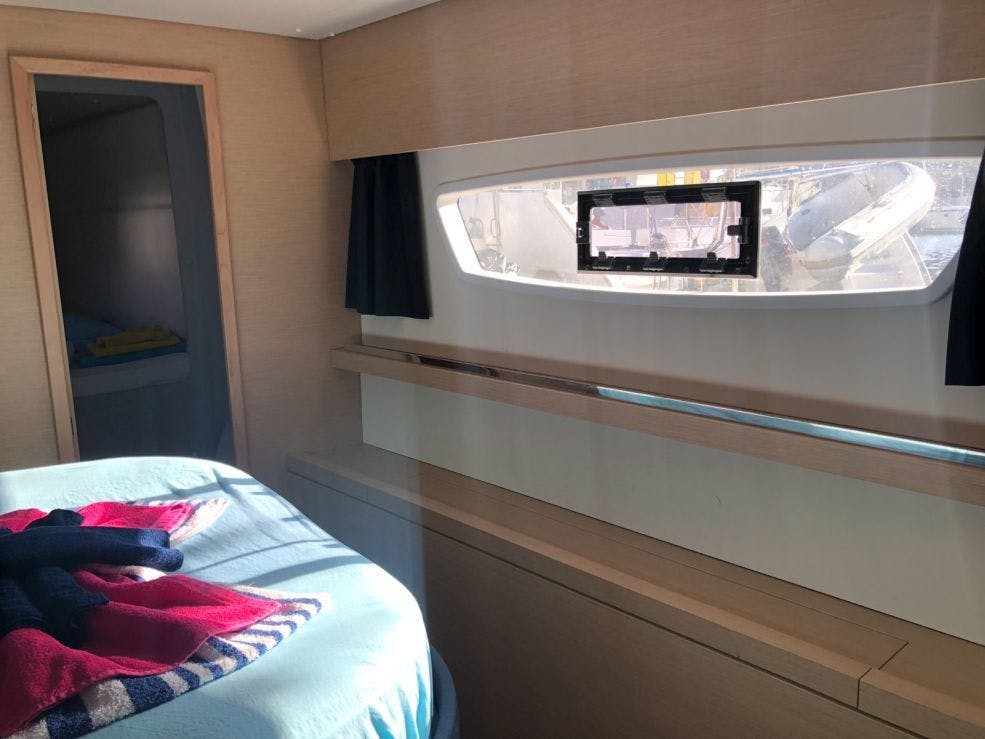 Book Fountaine Pajot Saona 47 Quintet - 5 + 1 cab. Catamaran for bareboat charter in BVI, Hodge's Creek Marina, British Virgin Islands with TripYacht!, picture 26