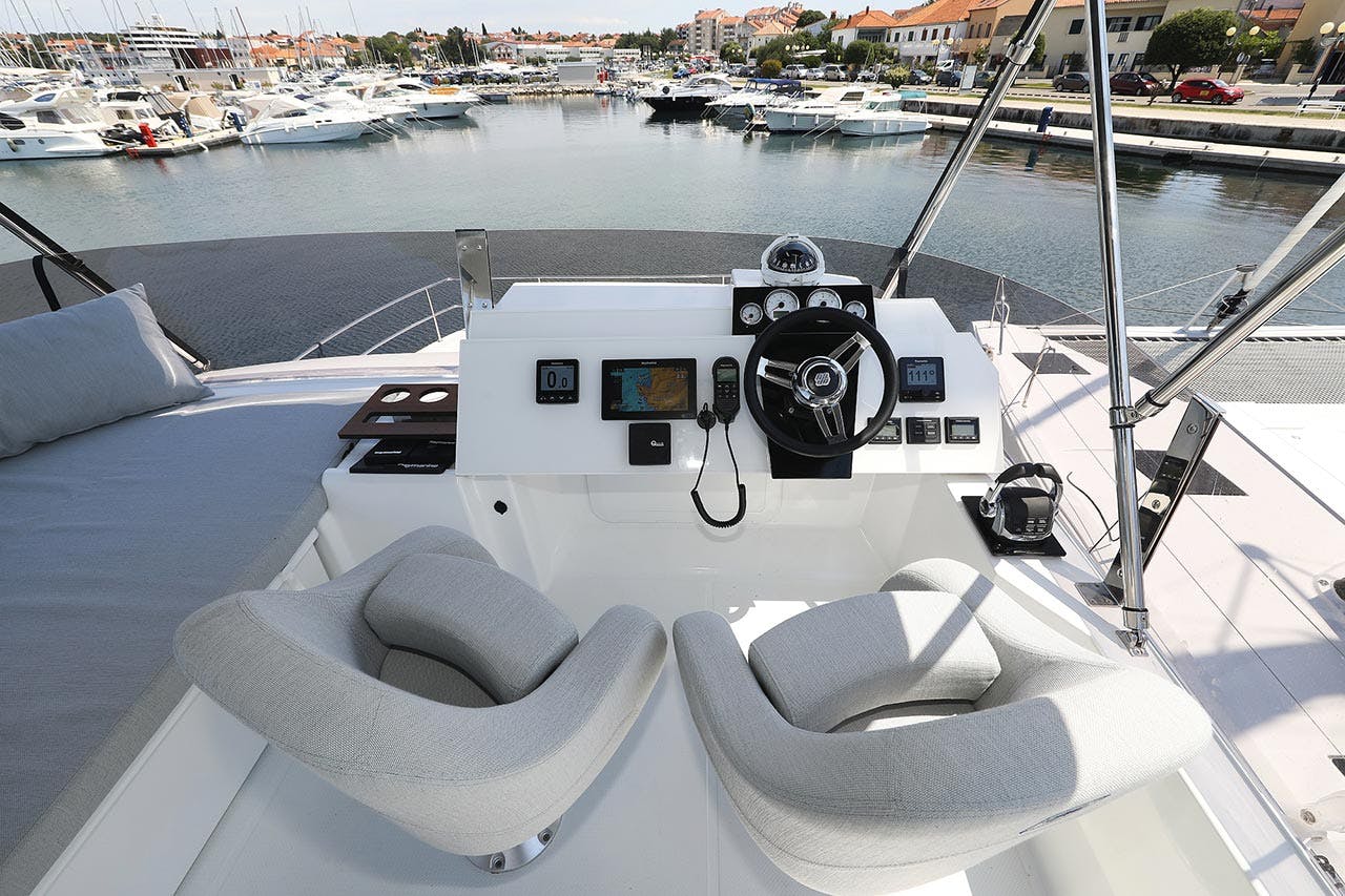 Book Fountaine Pajot MY 37 Power catamaran for bareboat charter in Marina Kornati, Biograd, Zadar region, Croatia with TripYacht!, picture 15