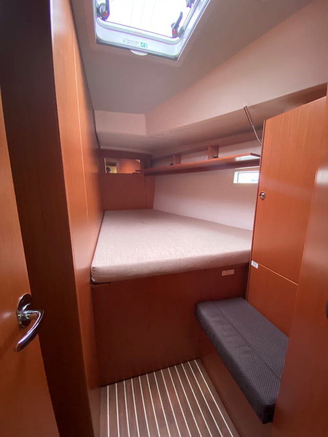 Book Bavaria Cruiser 46 - 4 cab. Sailing yacht for bareboat charter in Ijsselmeer/Lelystad Haven, Flevoland, Netherlands with TripYacht!, picture 14