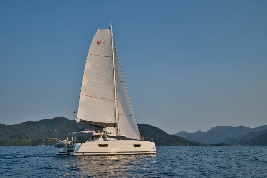 Book Fountaine Pajot Saona 47 Quintet - 5 + 1 cab. Catamaran for bareboat charter in Marmaris Yacht Marina, Aegean, Turkey with TripYacht!, picture 5