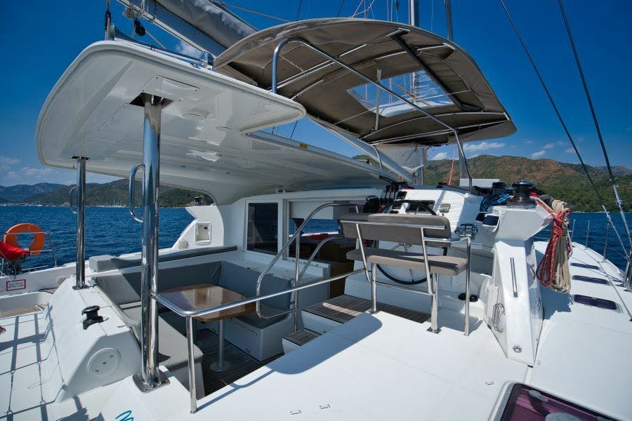 Book Lagoon 421 - 4 + 1 cab. Catamaran for bareboat charter in Marmaris Yacht Marina, Aegean, Turkey with TripYacht!, picture 9