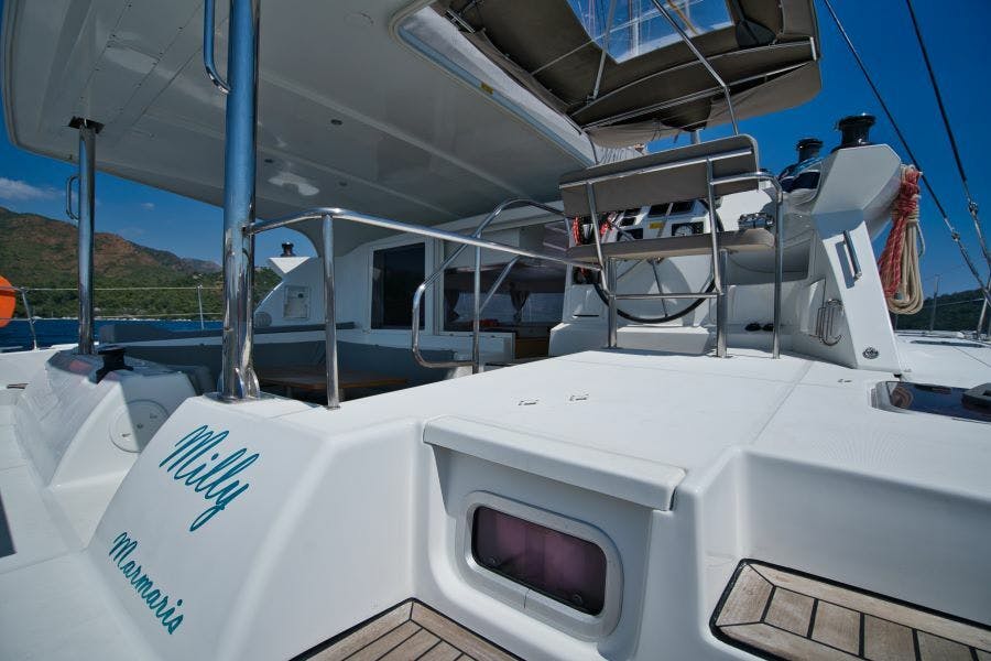 Book Lagoon 421 - 4 + 1 cab. Catamaran for bareboat charter in Marmaris Yacht Marina, Aegean, Turkey with TripYacht!, picture 8