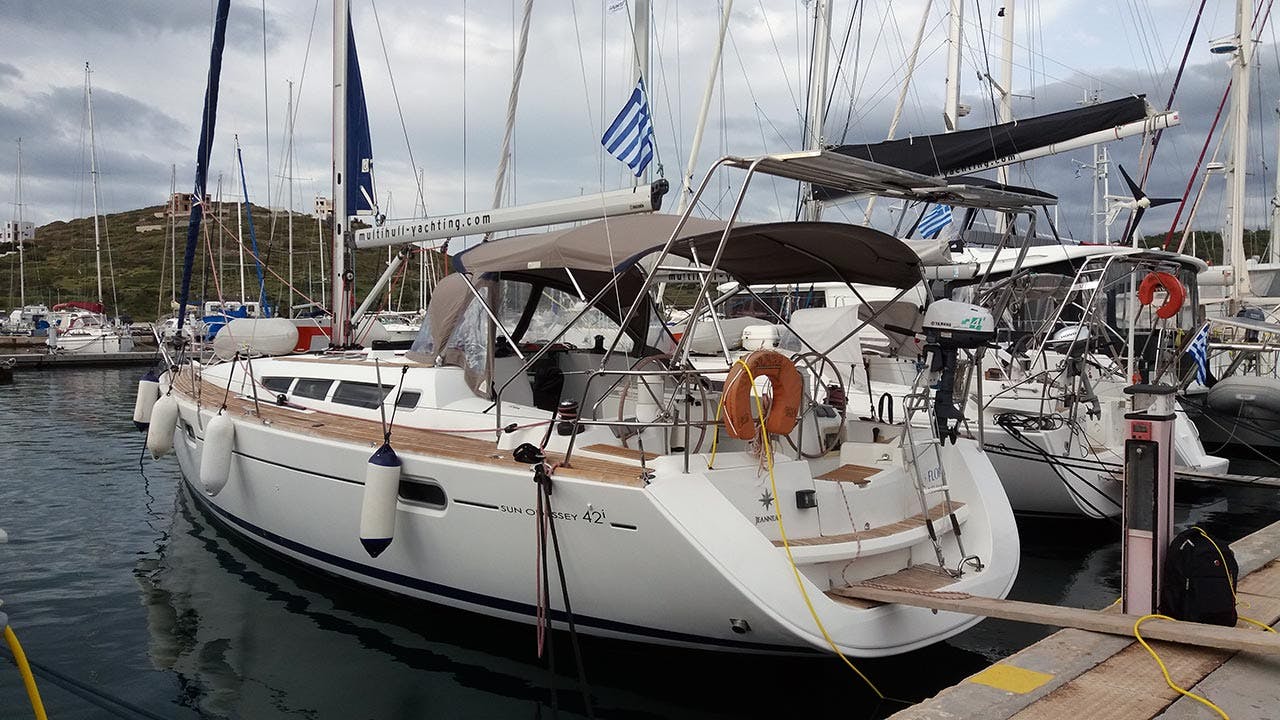 Book Sun Odyssey 42i Sailing yacht for bareboat charter in Volos, Skiathos/Sporades, Volos, Greece with TripYacht!, picture 3