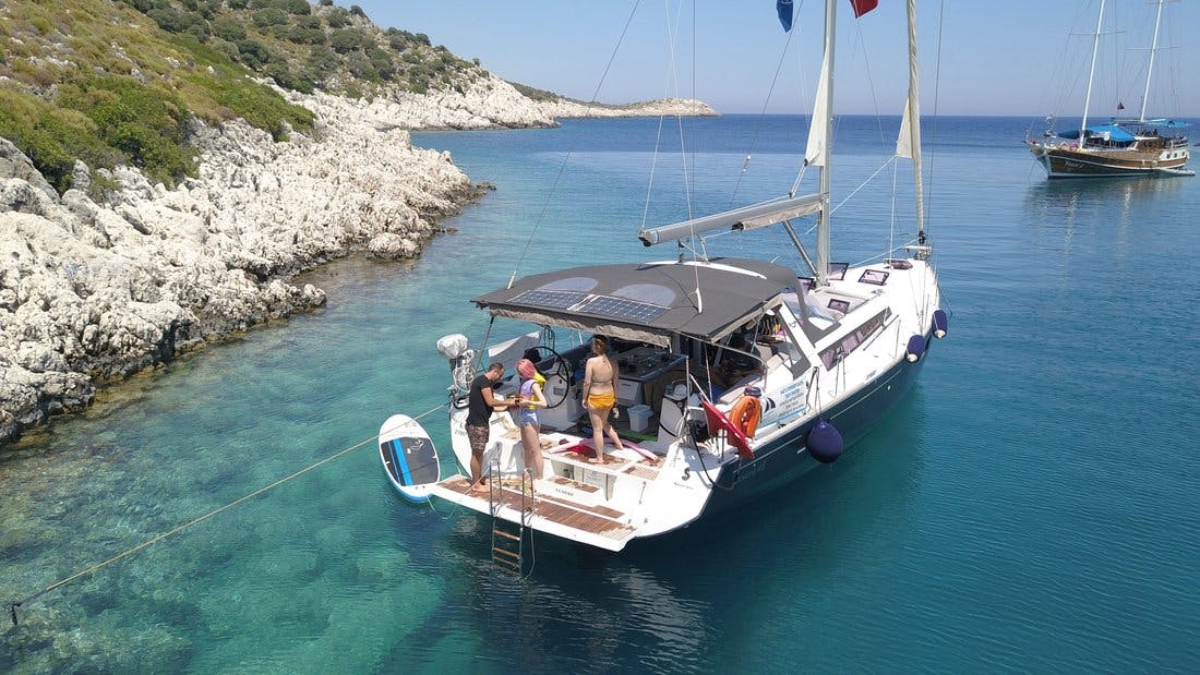 Book Oceanis 48 - 3 cab. Sailing yacht for bareboat charter in Kas Marina, Mediterranean, Turkey with TripYacht!, picture 6