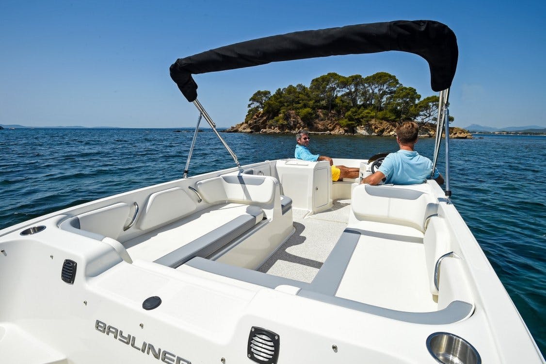 Book Bayliner Element E7 Motor yacht for bareboat charter in Petrčane, Zadar region, Croatia with TripYacht!, picture 2