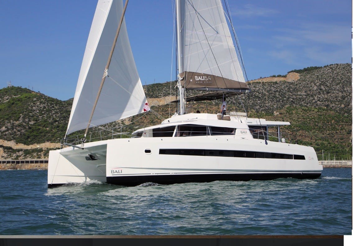 Book Bali 5.4 - 6 + 2 cab. Catamaran for bareboat charter in Naples, Pozzuoli, Campania, Italy with TripYacht!, picture 8