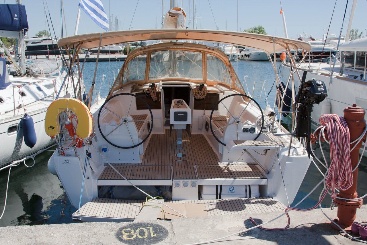 Book Dufour 382 GL Sailing yacht for bareboat charter in Nikiti, Northern Greece/Aegean, Greece with TripYacht!, picture 3