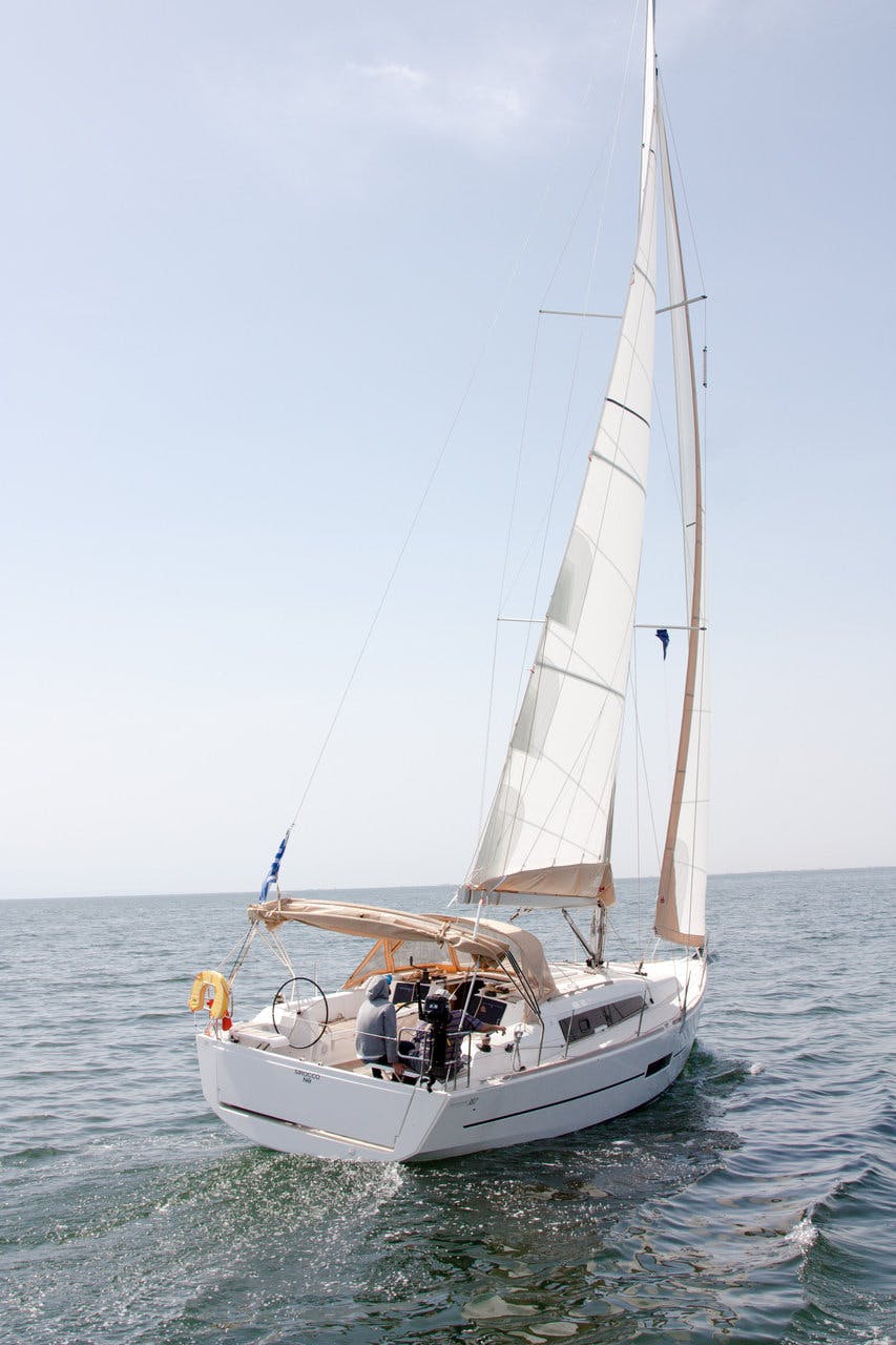 Book Dufour 382 GL Sailing yacht for bareboat charter in Nikiti, Northern Greece/Aegean, Greece with TripYacht!, picture 5