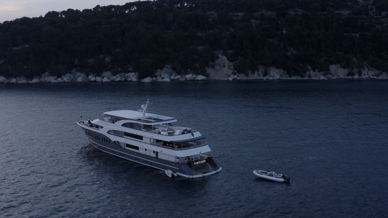 Book MY Agape Rose Luxury motor yacht for bareboat charter in Split Harbour, Split region, Croatia with TripYacht!, picture 7