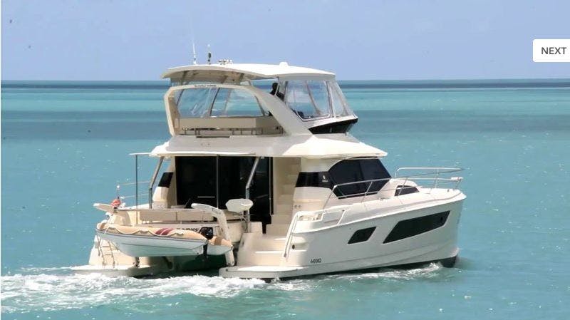 Book Aquila 44 Power catamaran for bareboat charter in Nassau, Palm Cay Marina, New Providence, Bahamas with TripYacht!, picture 3