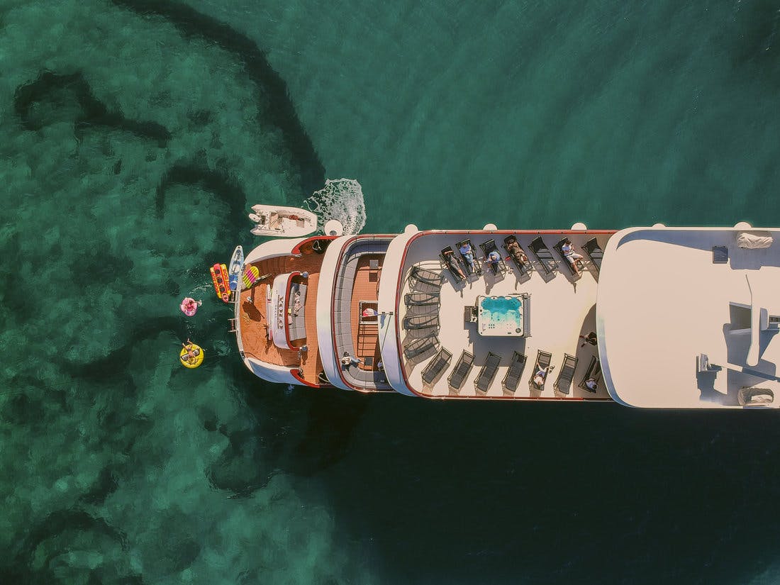 Book YOLO Luxury motor yacht for bareboat charter in Split Harbour, Split region, Croatia with TripYacht!, picture 9