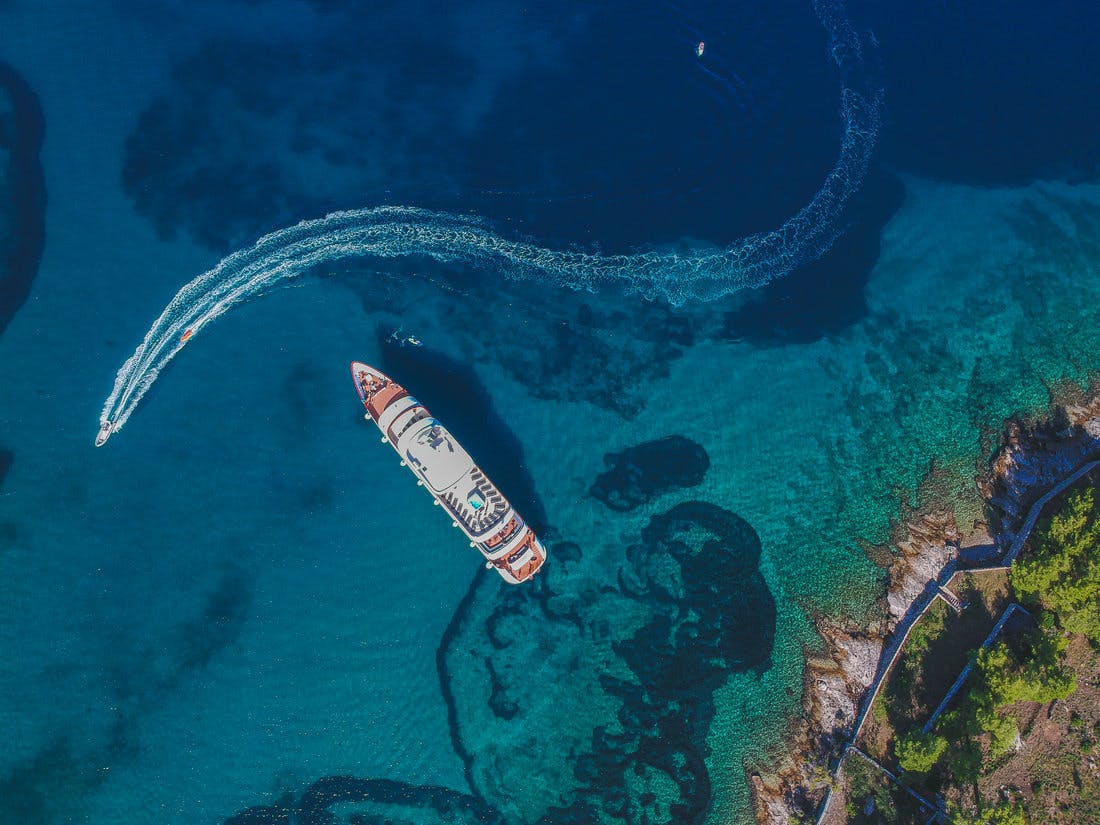 Book YOLO Luxury motor yacht for bareboat charter in Split Harbour, Split region, Croatia with TripYacht!, picture 8
