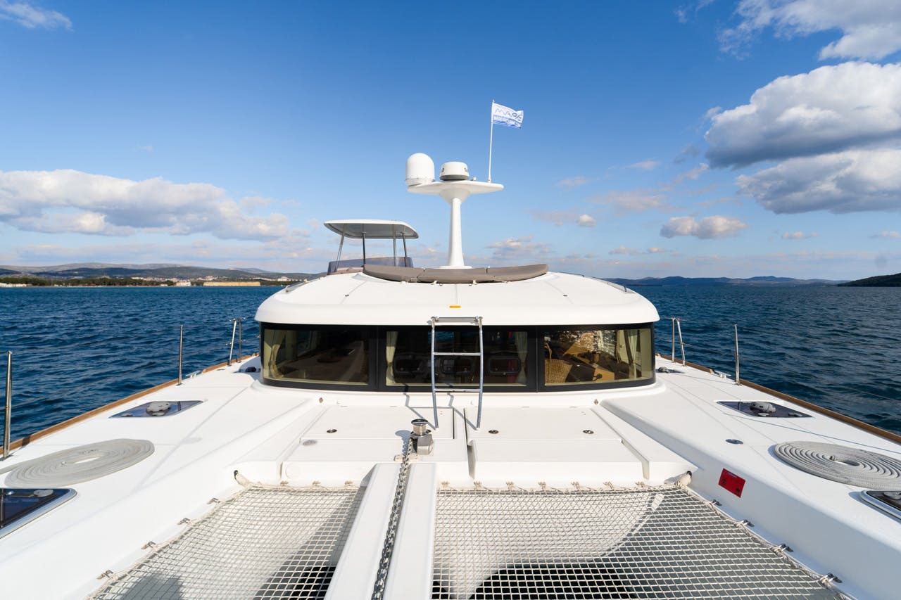 Book Lagoon 40 MotorYacht - 3 + 2 cab. Power catamaran for bareboat charter in Marina Mandalina, Sibenik, Šibenik region, Croatia with TripYacht!, picture 9