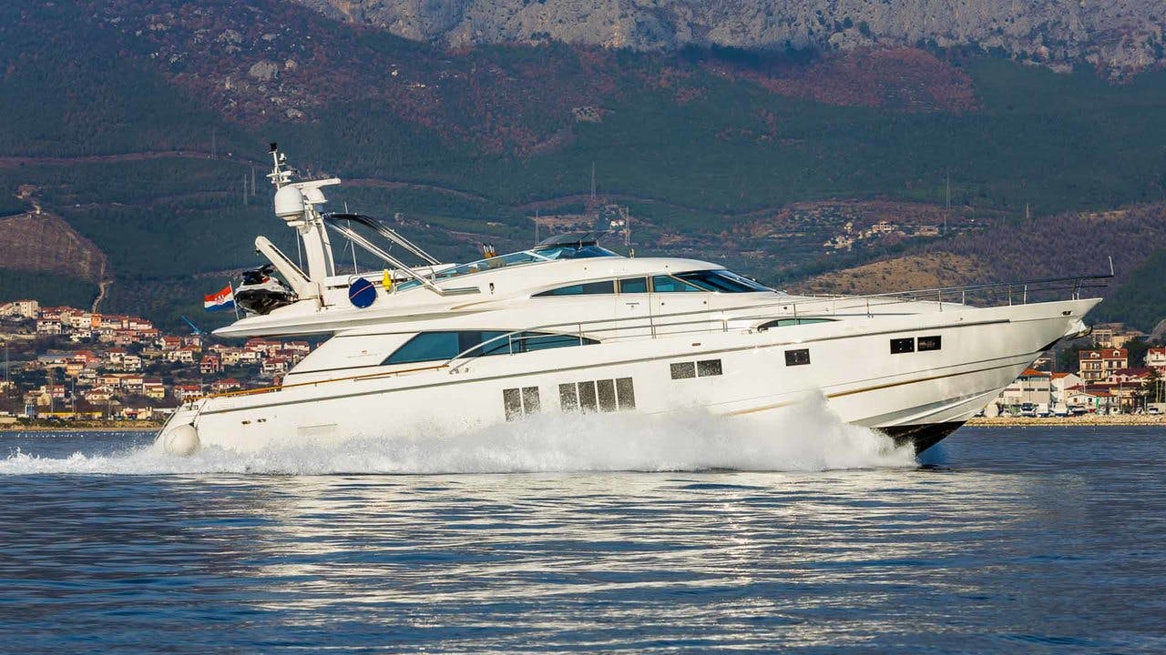 Book Fairline Squadron 78 Luxury motor yacht for bareboat charter in ACI Marina Split, Split region, Croatia with TripYacht!, picture 3