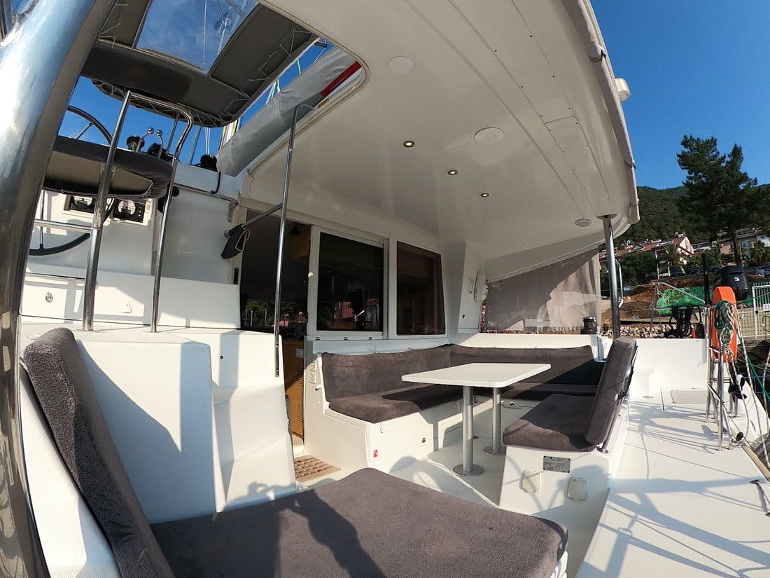Book Lagoon 400 S2 - 4 + 2 cab. Catamaran for bareboat charter in Fethiye, Yacht Club Mai, Mediterranean, Turkey with TripYacht!, picture 7