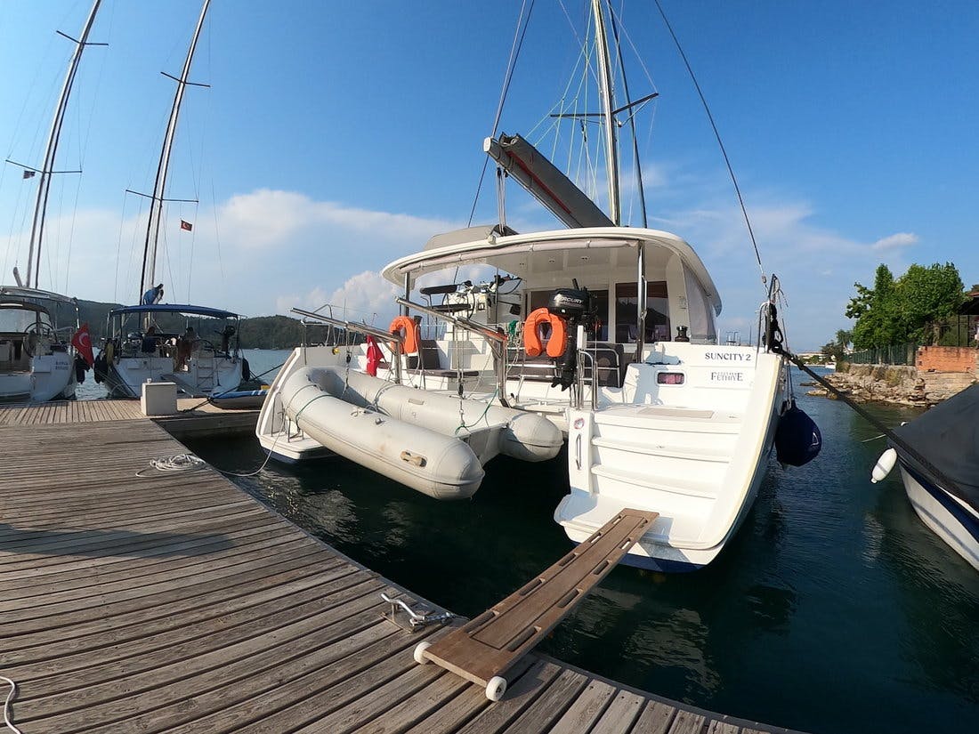 Book Lagoon 400 S2 - 4 + 2 cab. Catamaran for bareboat charter in Fethiye, Yacht Club Mai, Mediterranean, Turkey with TripYacht!, picture 4