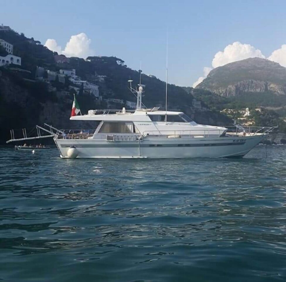 Book Akhir 16,60 Motor yacht for bareboat charter in Salerno, Campania, Italy with TripYacht!, picture 1