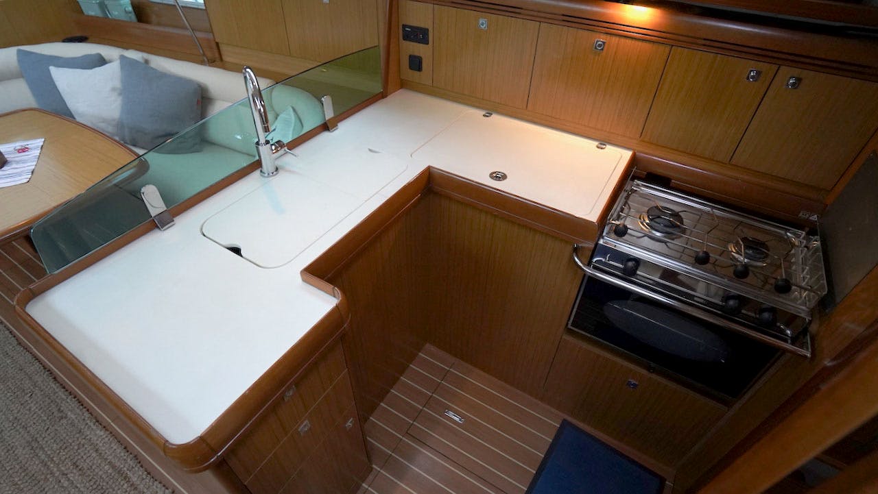 Book Sun Odyssey 42 DS - 2 cab. Sailing yacht for bareboat charter in Stavanger, Amoy Marina, Vestland, Norway with TripYacht!, picture 6