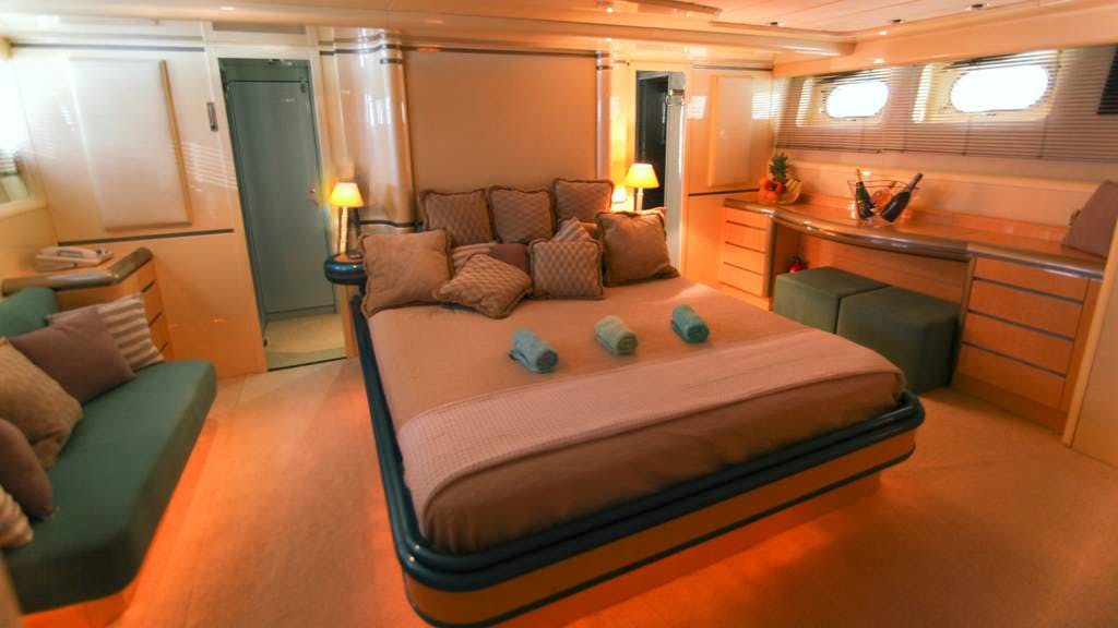 Book Superphantom Fly 85ft Luxury motor yacht for bareboat charter in Mykonos, Cyclades, Greece with TripYacht!, picture 12
