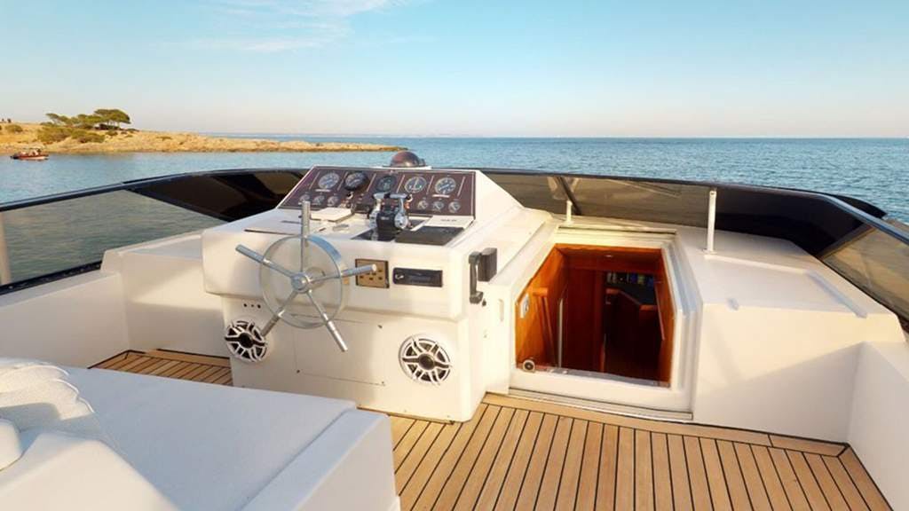 Book Superphantom Fly 85ft Luxury motor yacht for bareboat charter in Mykonos, Cyclades, Greece with TripYacht!, picture 6