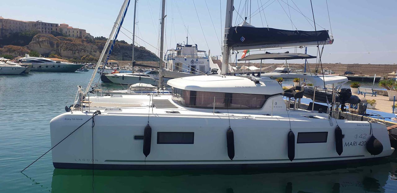 Book Lagoon 42 - 4 + 1 cab. Catamaran for bareboat charter in Tropea, Porto di Tropea, Calabria, Italy with TripYacht!, picture 3