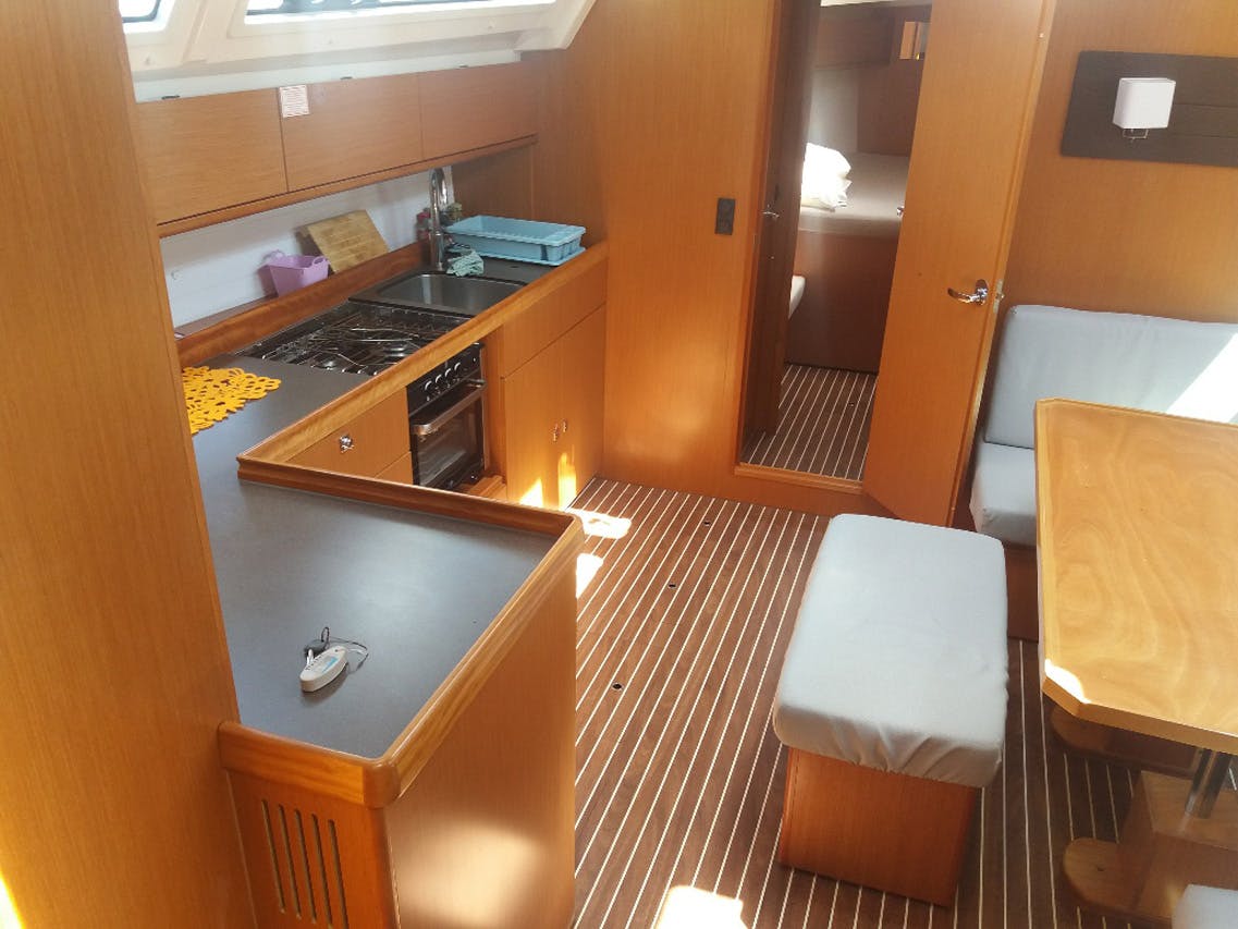 Book Bavaria Cruiser 46 - 4 cab. Sailing yacht for bareboat charter in Tropea, Porto di Tropea, Calabria, Italy with TripYacht!, picture 10